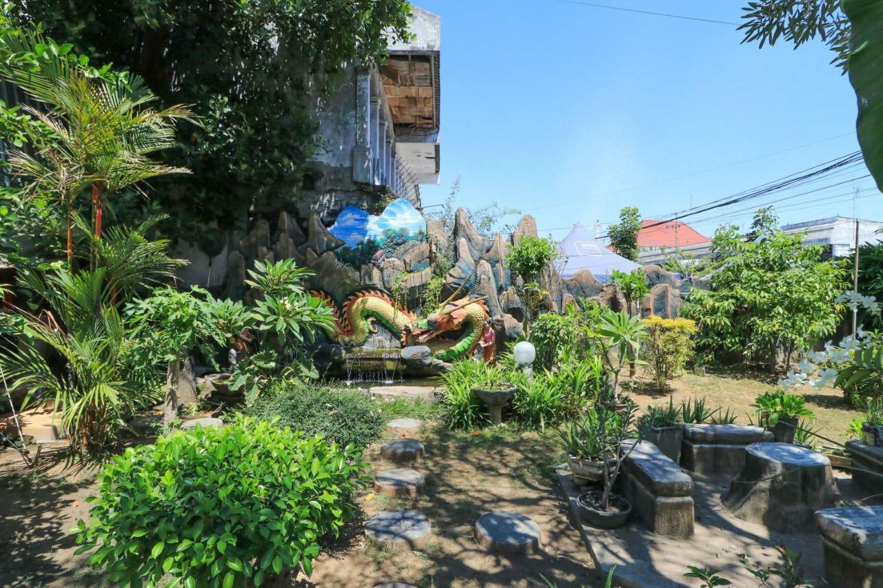 Naga Mas Hotel Mojokerto Exterior photo